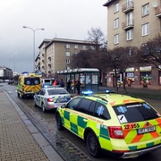 Auto srazilo v Plzni na přechodu malé dítě