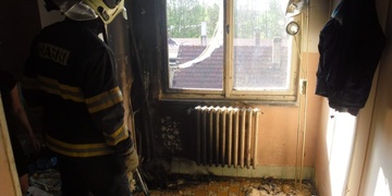 Požár na problematické ubytovně. Ubytovaní romové tvrdili, že je o rasistický čin!