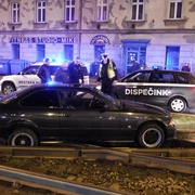 Na tramvaj si hrál bez řidičáku a s více než dvěma promile