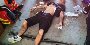 Mladý muž se v podchodu u hlavního nádraží předávkoval fentanylem a zastavilo se mu srdce