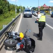 Nebyli jste svědky nehody žlutého motocyklu na Karlovarské v Plzni?