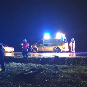 Vážná nehoda, z místa záchranáři transportují pět lidí