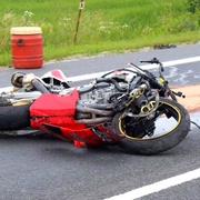 Aktuálně: Čtyři nehody motorkářů a tři jsou zranění