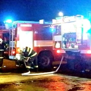Sto milionů korun – takový je odhad škody po požáru dnes v noci