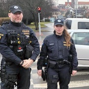 Rychlá reakce policistů zachránila život starší ženy