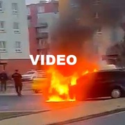 Požár auta u Area Bory