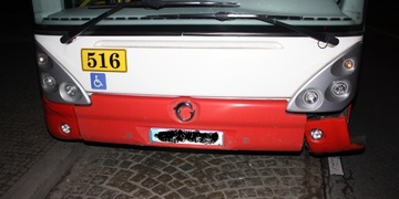 Autobus srazil chodce