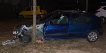 K dopravní nehodě právě vyjely všechny záchranné složky