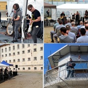 Muzika „Mezi katry“ a pod dohledem stráží