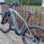 Zloděj odcizil elektrokolo za 52 tisíc, jeho poslední stopa vede do Plzně na Bory, neviděli jste ho?