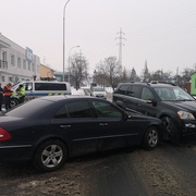 Střet Mercedesů na Jateční