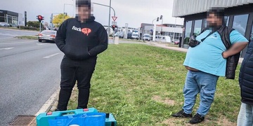"Je libo Makitu?" aneb pět kufrů falešného nářadí a čtyři podezřelí
