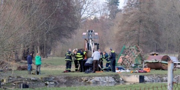 V Černicích se topil kůň