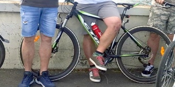 Muži zmizelo kolo přímo z cykloboxu u plzeňského nádraží