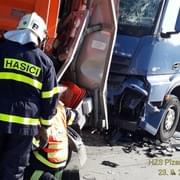 Německý náklaďák srazil dělníka na dálnici