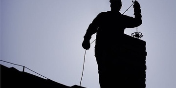Falešní kominíci okradli 87letého seniora o celoživotní úspory