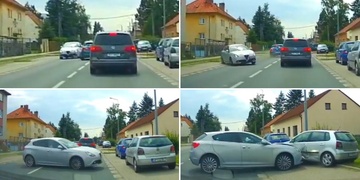 Střet tří aut