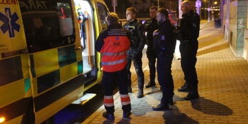 Intoxikoval se pervitinem a začal zvracet krev