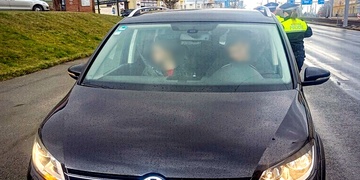 Mladík si spletl ulici se závodní dráhou