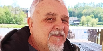 Vrah, který devíti ranami ubodal ženu, byl po pouhých čtrnácti měsících propuštěn na svobodu