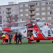 Čtyřletá holčička vypadla z okna, letěl pro ni vrtulník LZS