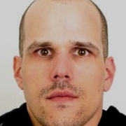 Ve věznici již touží po Ondrovi Štěrbákovi, nevíte kde je?