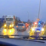 Loupež na poště, ozbrojený pachatel unikl