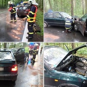 Čelní střet dvou osobních vozů
