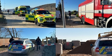 Muž, kterého zavalila zemina, na místě zemřel