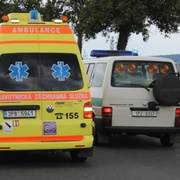 Mladého chlapce zavalila boží muka