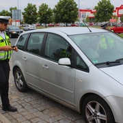 Další a další "neřidiči" si ze zákazu řízení nic nedělají