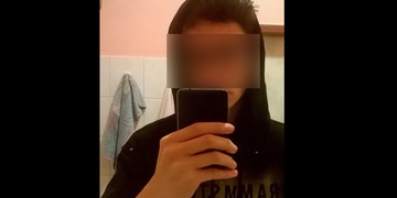 Devatenáctiletý student se oběsil