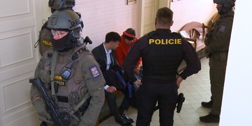 Ukrajinec Serghei Hryshynets byl dnes za mimořádně brutální útok poslán do vazby