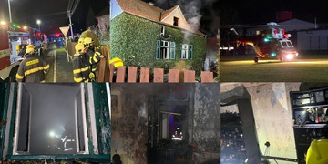 Při požáru rodinného domu byla zraněna matka a syn, den před Štědrým dnem přišli o vše