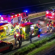 Velice vážná dopravní nehoda uzavřela obchvat Plzně na dálnici D5