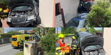 Ženě na pozemek vjelo auto, přejelo po střeše jejího vozu a zabilo jí psa