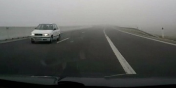 Felicie se staršími lidmi jela na dálnici D5 v protisměru