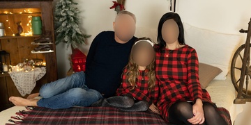 Muž, který včera střílel ve Vochově, je mrtvý