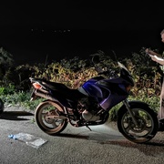Noční havárie mladého motorkáře