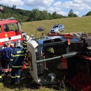 Během jednoho týdne druhý převrácený traktor zaklínil řidiče