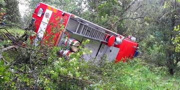 Dvě nehody hasičů