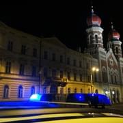 Aplikovala si pervitin, usedla do svého auta a vyrazila do města