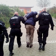 Muž napadl městské policisty! Nyní mu hrozí odnětí svobody až na čtyři léta