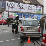 Dopravní nehoda na Masakykově náměstí x Klatovská třída, zasahují všechny složky IZS