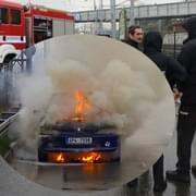 Hořící vozidlo na magistrále