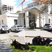 Nahlášená bomba - evakuováno 250 lidí