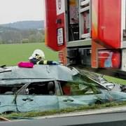 Za Přešticemi se převrátilo auto
