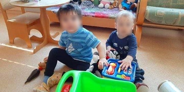 Čtyřměsíční chlapeček měl zlomené ručičky i nožičku a poraněný mozek