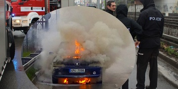 Hořící vozidlo na magistrále