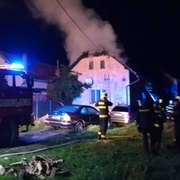 Noční požár rodinného domku